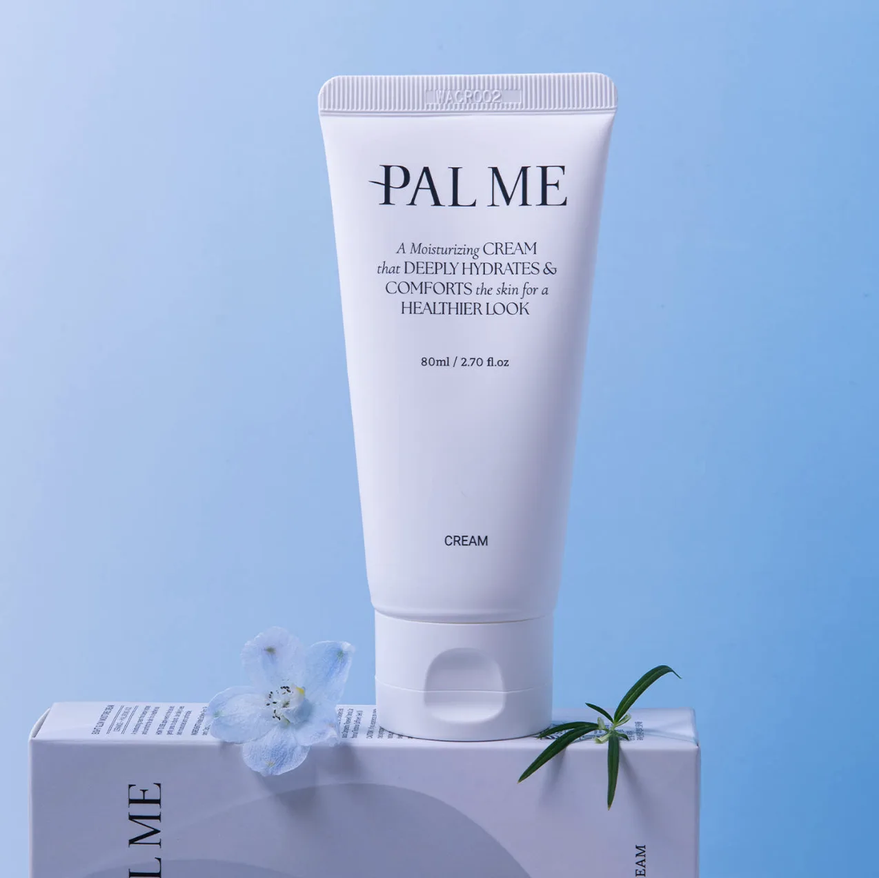 EIGHT ME IN Eight Glow Moisture Cream 80ml